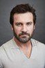 photo Clive Standen