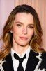 photo Betty Gilpin